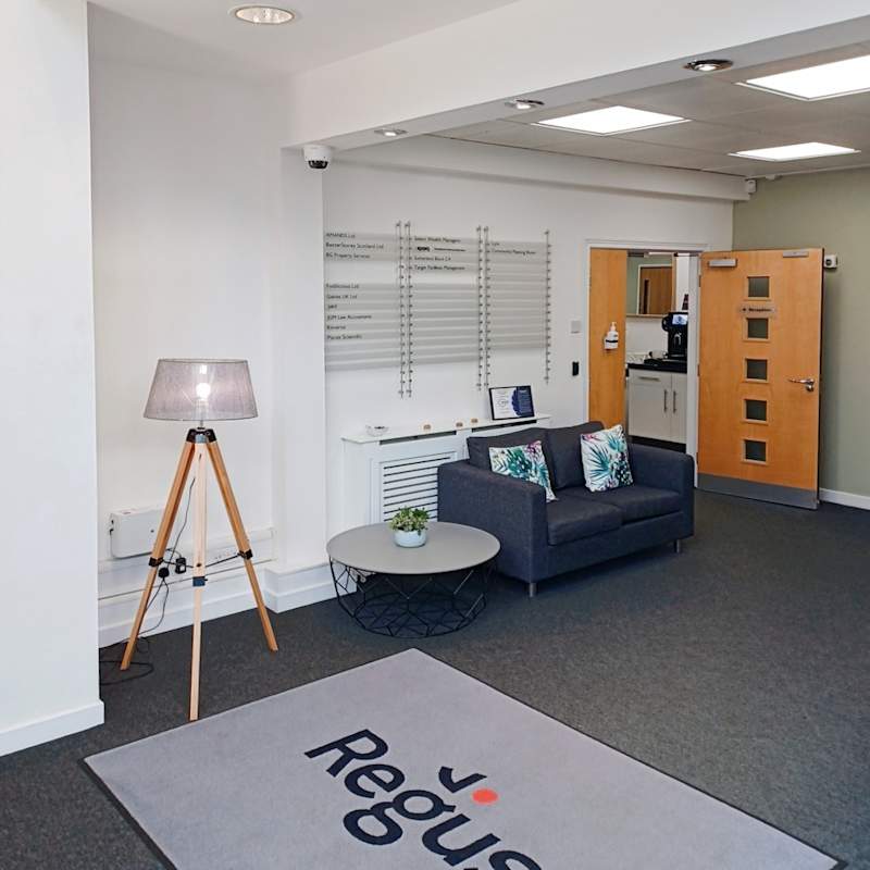 8 Deer Park,Fairways Business Park