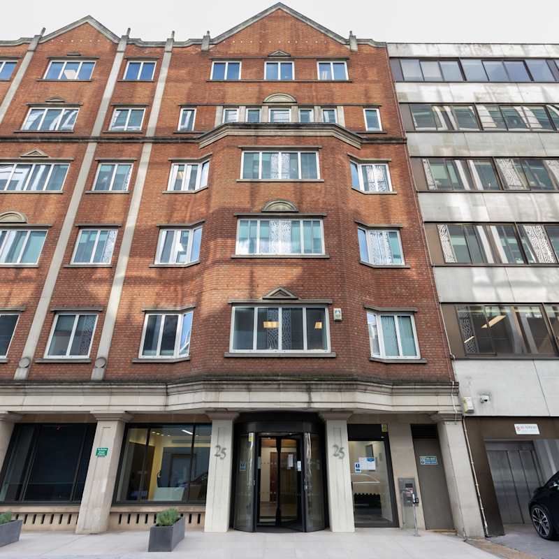 25 North Row