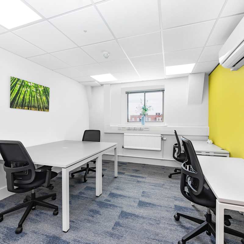 Cross Keys House, 3rd Floor,22 Queen Street