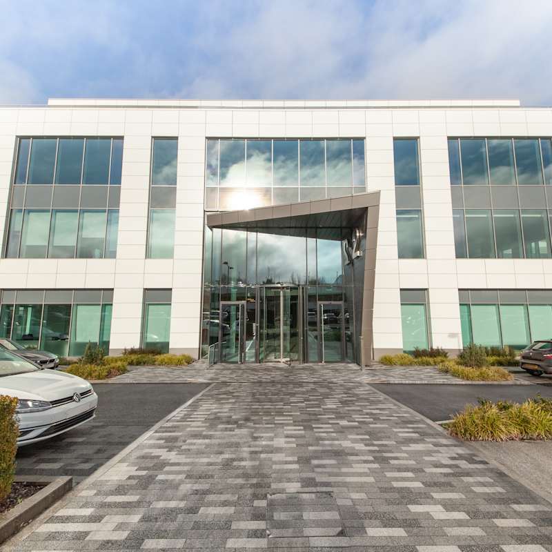 Guildford Business Park Road,Building 2