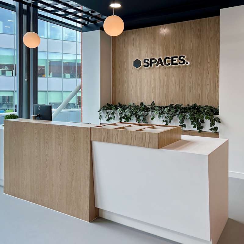 4-5 Victoria Square,I11