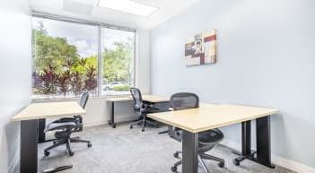 Office Space At Crossroads I Regus