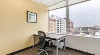 Serviced Office Space at 325-41 Chestnut Street | Regus