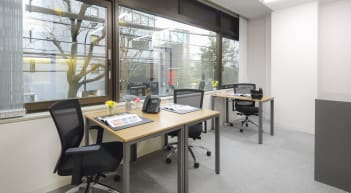 Serviced Office Space at Forest Hills East Wing | Regus