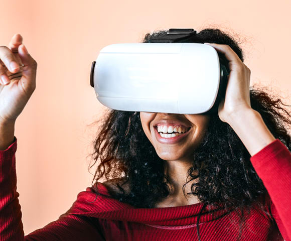 How Metaverse Technology Can Boost Hybrid Working