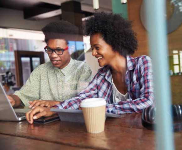 Hot Desking Office Tips for Your Business