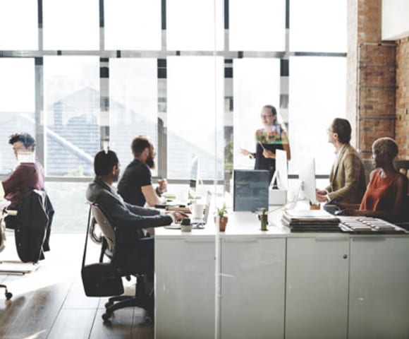Why You Should Choose a Serviced Office in New York
