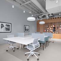 /CentreImagery/Fallbacks/P1_Marketing_Selects/Spaces_5129_Gladstone_Toronto_Coworking_-_Gladstone.jpg