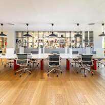 /CentreImagery/Fallbacks/P1_Marketing_Selects/Spaces_Retiro_4644_Madrid_Spain_Coworking_Without_People_-_Alfonso_XII_62.jpg