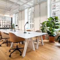 /CentreImagery/Fallbacks/P1_Marketing_Selects/Spaces_Spindlershof_5228_Berlin_Germany_Coworking_Space_2.jpg