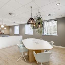 /CentreImagery/Fallbacks/P1_Marketing_Selects/Regus_London_Enfield_Innova_Park_London_United_Kingdom_2.jpg