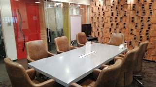 Apple One Equicom Tower