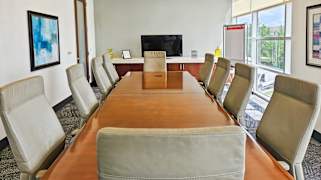 610 Uptown Boulevard