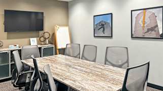 1370 Valley Vista Drive