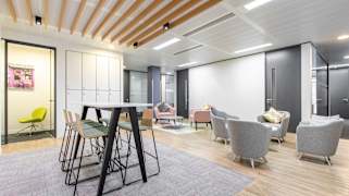 Liverpool Street St Mary Axe