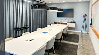 Stadium 450 Alaskan Way South