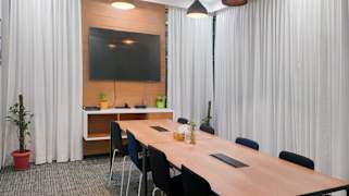 Fairway Business Park