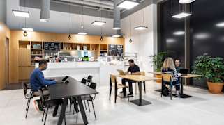 100 Avebury Boulevard