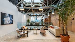 15 Rue Jos Montferrand