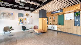 Evert van de Beekstraat 202