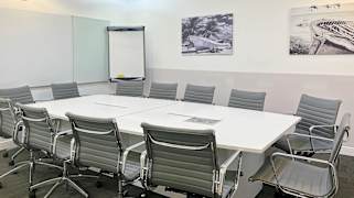 37 Sir William Newton Street