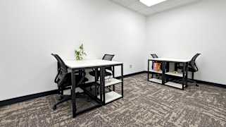 333 W Commercial Street