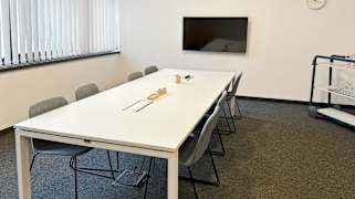 KÖKI Terminál Offices