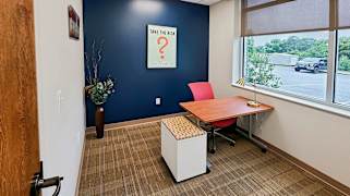 5547 Veterans Parkway