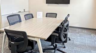 1743 S Sidewinder Dr