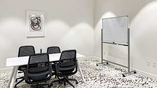 238 N Massachusetts Ave