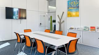 Unterfoehring Park Village