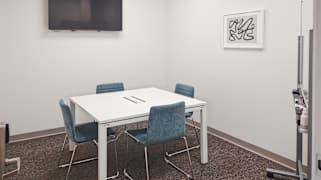 2800 W. 76 Country Blvd.