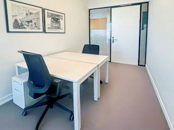 Spaces Office Space By The Hour 3 Image Component Compact Office Hourly Access
