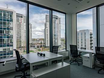 Spaces Office Space By The Hour 3 Image Component Small Team Office Hourly Access