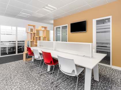 Regus Hourly Coworking 3 Image Component Day Coworking