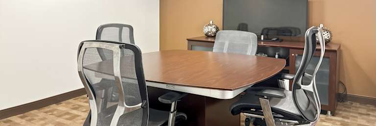 Superdome Business Center