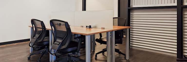 180 Northfield Drive West