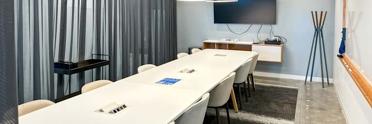 Stadium 450 Alaskan Way South