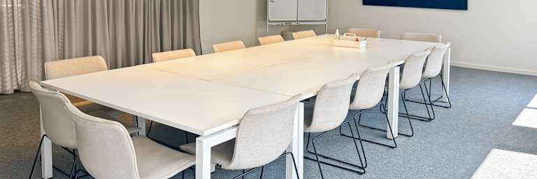 328-330 Thiseos Avenue