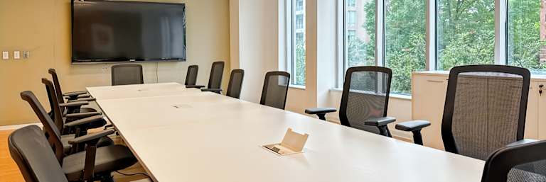 2 Bethesda Metro Ctr