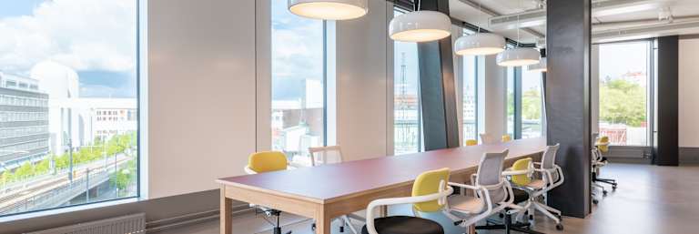 241-243 West George St