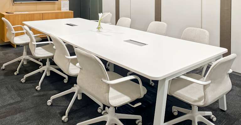 Bhiraj Tower at EmQuartier