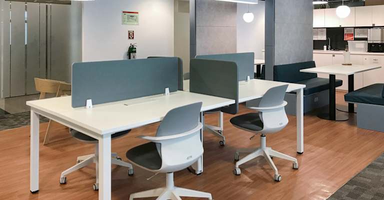 Commerce and Industry Plaza