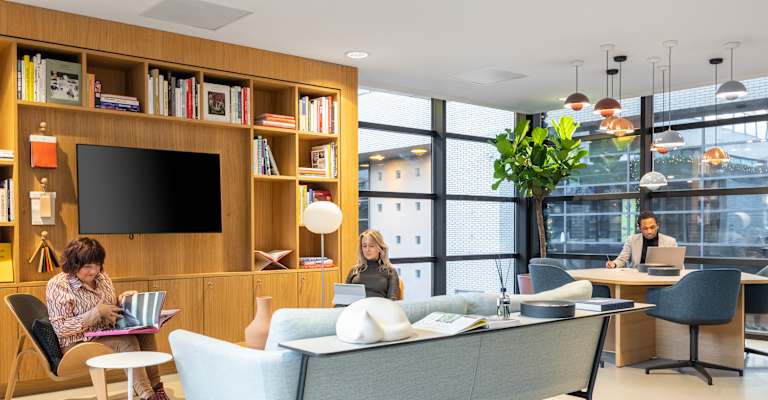 Schimmelt South Building