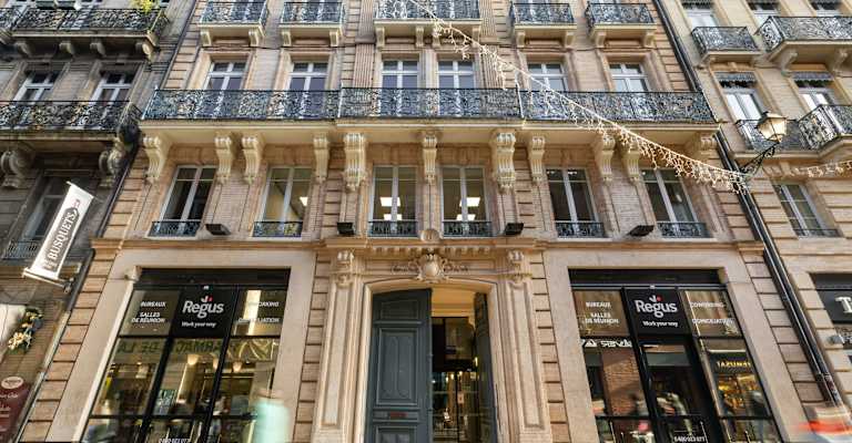 8 Rue Charles de Remusat