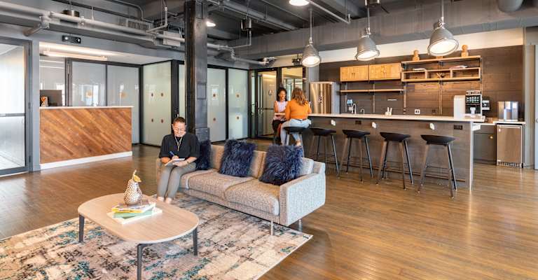 401 Park Avenue South