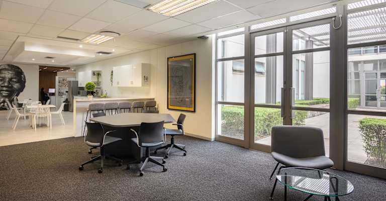 Mac Mac Building Maxwell Office Park