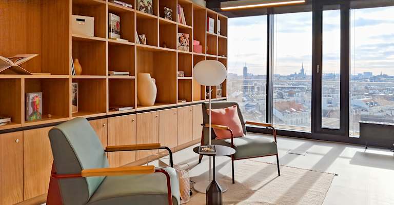 Julius-Tandler-Platz 3