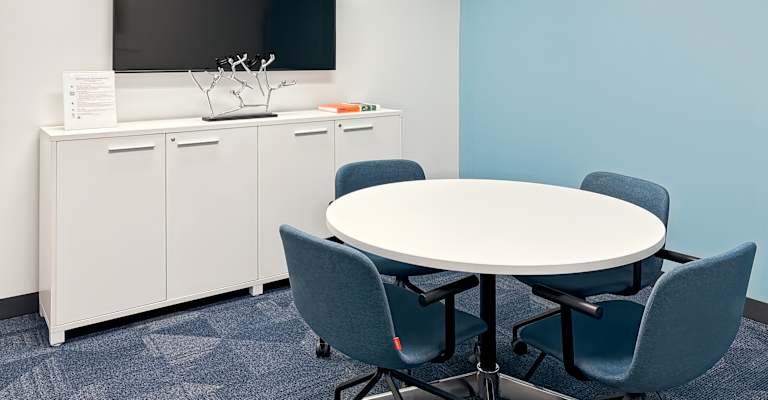 6671 Southwest Freeway