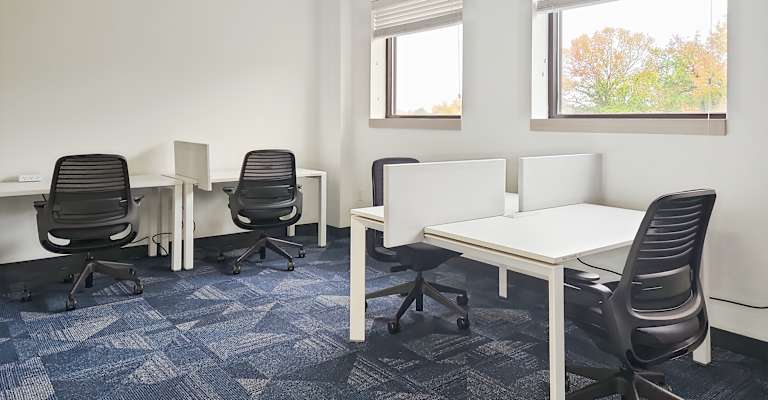 4112 Pleasant Valley Rd